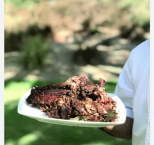 شواء الحم شواء الدجاج ع اوصولة بايادي عمانية يلي يريد يحجز للعيد المجال مفتوح من اليوم لفترة معينة