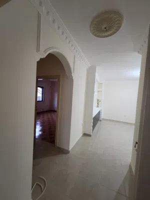 شقه صغيره من فيلا مدخل مستقل
