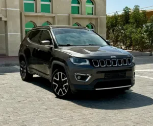 جيب كومباس LMlTED موديل 2019 صبغ وكالة خليجي بحالة ممتازة مفتاحين الوكالة موجودة