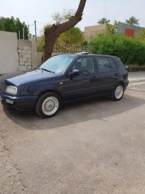 كولف سياره