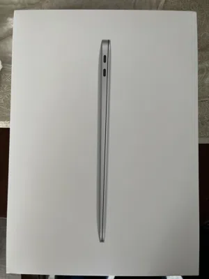 Apple MacBook Air New in Box ابل ماكبوك اير جديد بالكرتونة