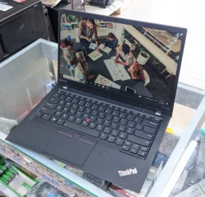LENOVO X1 CARBON Core I7 6th Gen Laptop 14" Display 2.8Ghz 8GB RAM 256GB SSD M.2 Slim BODY