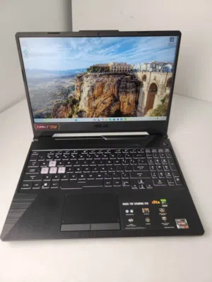 جهاز ASUS شبه جديد Ryzen 7