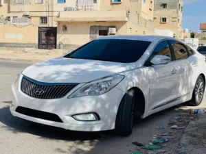 Used Hyundai Azera in Tripoli