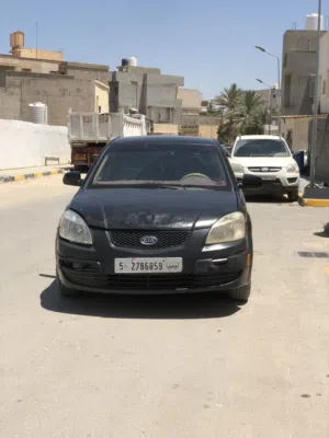 Used Kia Pride in Tripoli