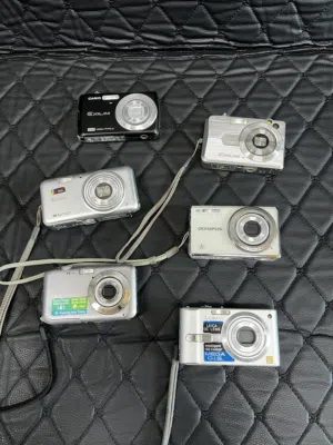 كاميرات ديجتال - Digital cameras