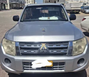 Mitsubishi Pajero model 2014