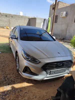 Used Hyundai Sonata in Tripoli