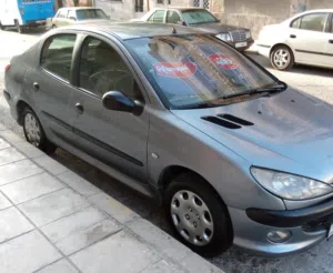 بيجو 206 جير عادي سيدان ممتازة 1400   التواصل مع المالك ع ط الرقم في الأسفل وليس عن طريق رقم المعلِن