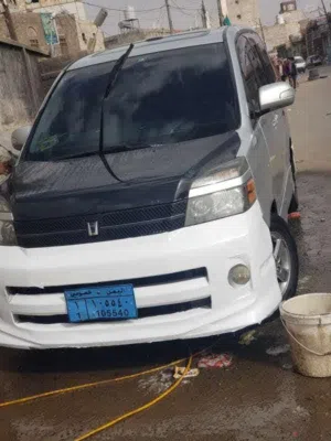 Used Toyota Voxy in Taiz