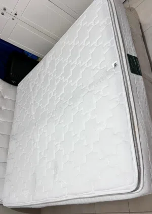 فرشة مزوج طبية مريحة Matress American brand medical in good condition