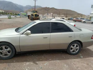لكزس 1997 للبيع