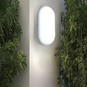 Wall Light 60W Milky / مصباح جداري 60 واط ميلكي