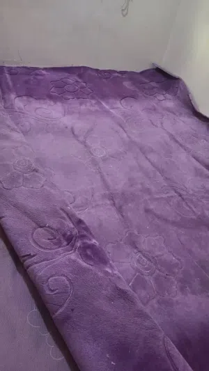 موكيت مستخدم نظيف