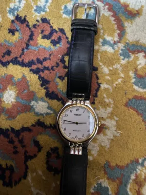 ساعة تيسوت مستعملة