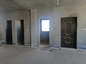 200 m2 . Landlord0