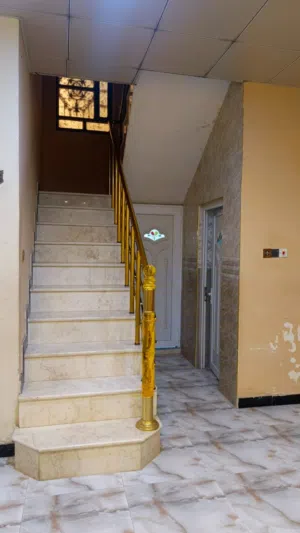 بيت 200 متر لبيع الجزيره باب الهوى شارع 26