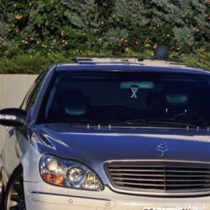 one 1 cars 