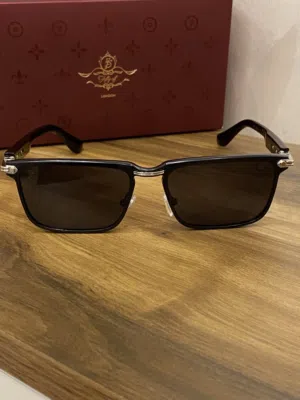 نظارة شمسية Fifty off london