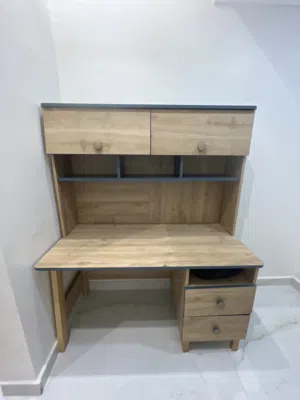 مكتبة دراسة