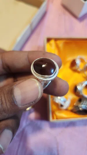 خاتم عقيق يمني