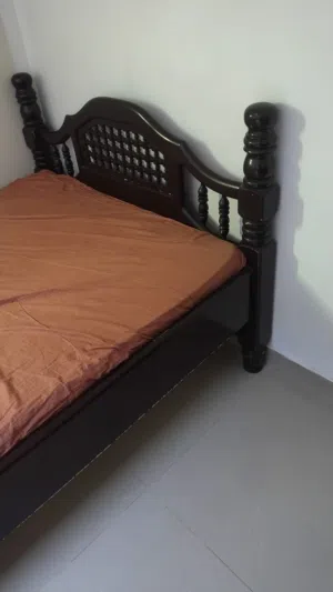 bedroom furniture with mattress