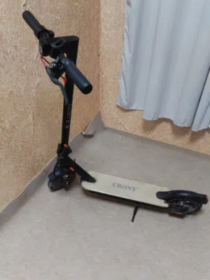 سكوتر للبيع موديل جديد ونظيف