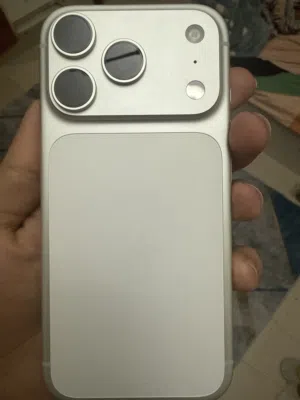 I phon 17 Bro 256 silver