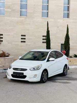 hyundai accent 2016