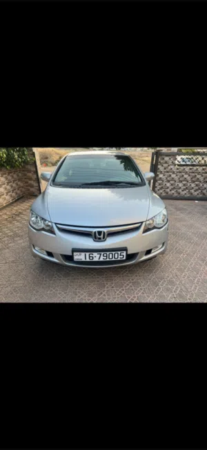 سياره هوندا سفيك للبيع بحاله ممتازه