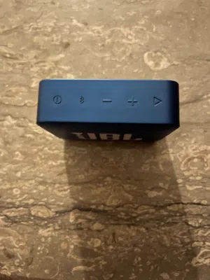 JBL Go Essential 2