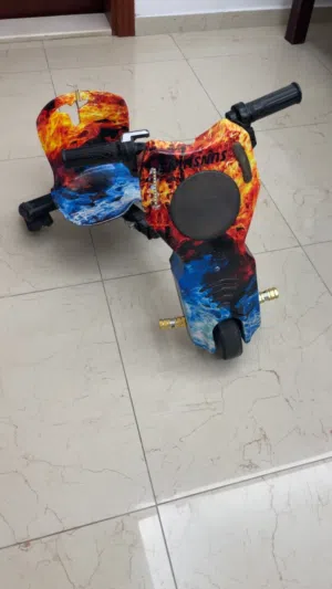 سكوتر كهربائي للأطفال مع جارج