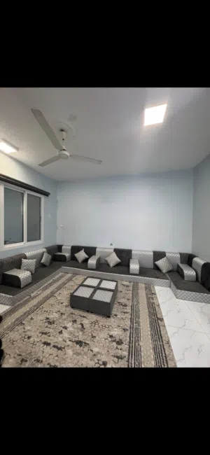 للبيع جلسه عربيه بحاله ممتازه