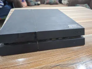 بلي 4 فات اونلاين مستعمل بدون يدات نظيف وداخل صيانه مره واحد فقط مساحه نص تيرا وبي مجال