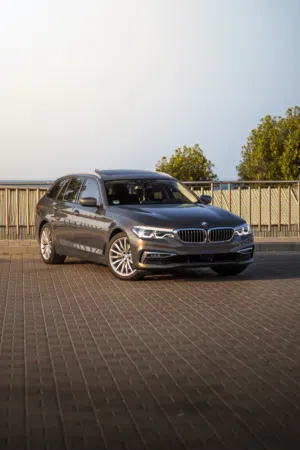 BMW 540i xDrive 2019 – فخامة و أداء مميز