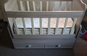 تخت اطفال هزاز
