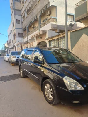 Used Kia Carnival in Tripoli