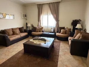 طقم كنب للبيع