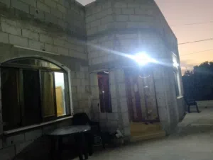 350 m2 More than 6 bedrooms Townhouse for Sale in Mafraq Al-Khalidya