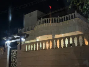 فيلا للبيع في أريحا بجانب التايجر لاند