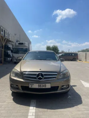 Mercedes C200 2009  Clean  Low KM  Ready to Drive