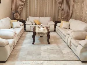 أثاث غرف جلوس . مستعمل4