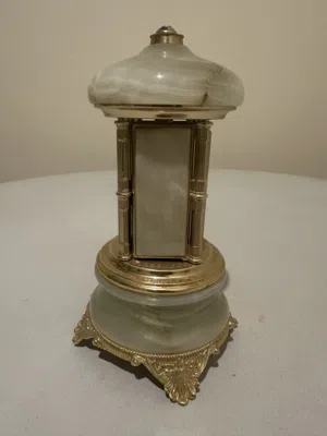 Vintage Italian Onyx Musical Carousel Box – Made in Italy (Mid-Century)