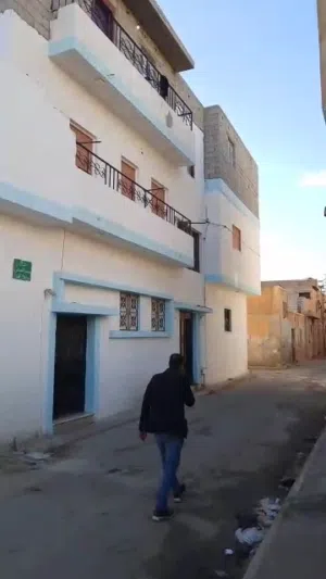 عمارة لبركه بومدين للبيع بسعر حررررق