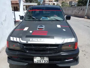 ايسوزو 1999