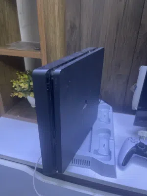 بلي فور بحاله وكاله ب 300