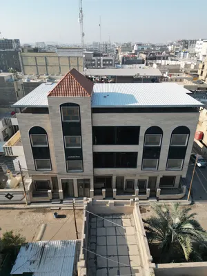 Monthly . 300 m21