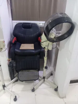 للبيع معدات