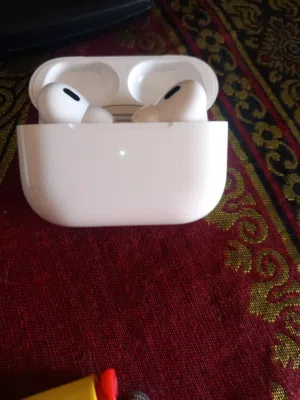 ايربودز برو الجيل الثاني بحال الجديده افحصها للبيع