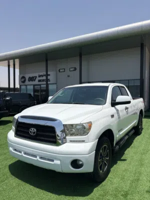 Toyota Tundra GCC Specs Model 2009 in excellent condition, Extra Cab 212,000 km